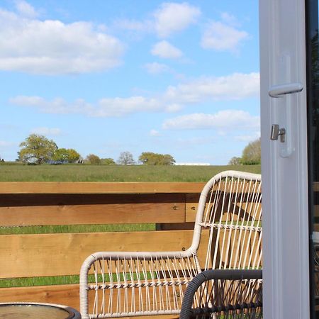 The Old Workshop - A Cosy Country Retreat Gloucester Exterior foto